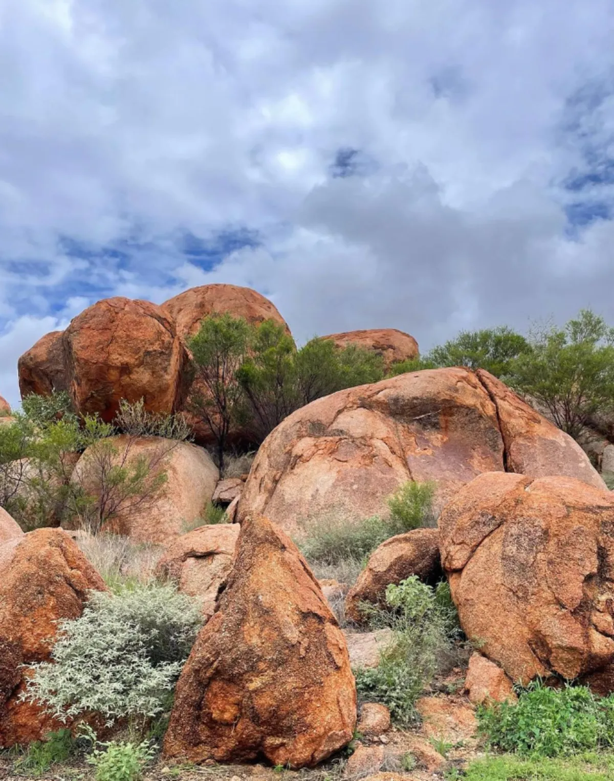 A Journey through Karlu Karlu