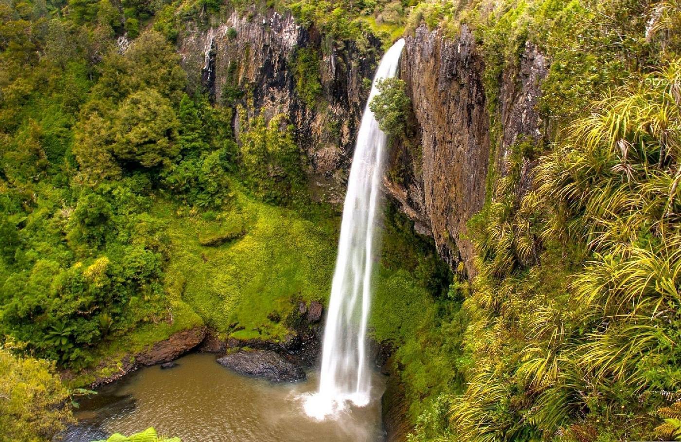 Bridal Veil Falls tour
