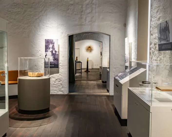 Discover the Wadjemup Museum