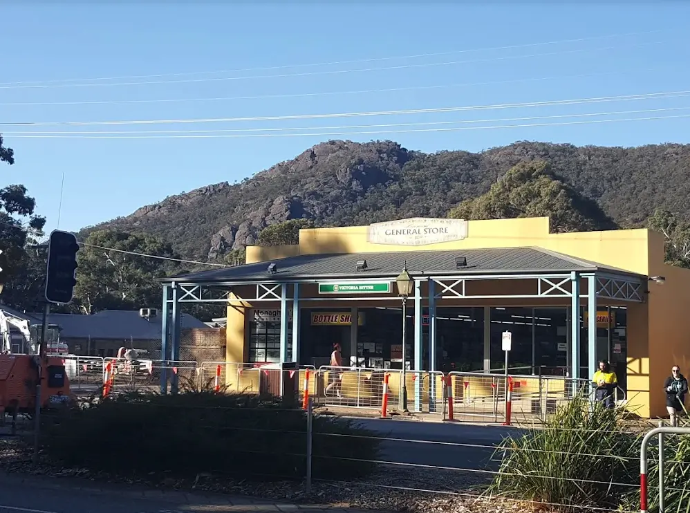 Halls Gap Shopping Centre