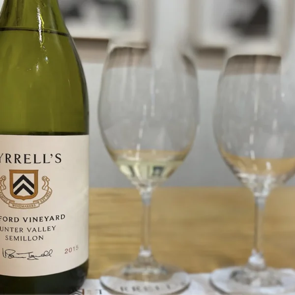Humnet valley semilon wine