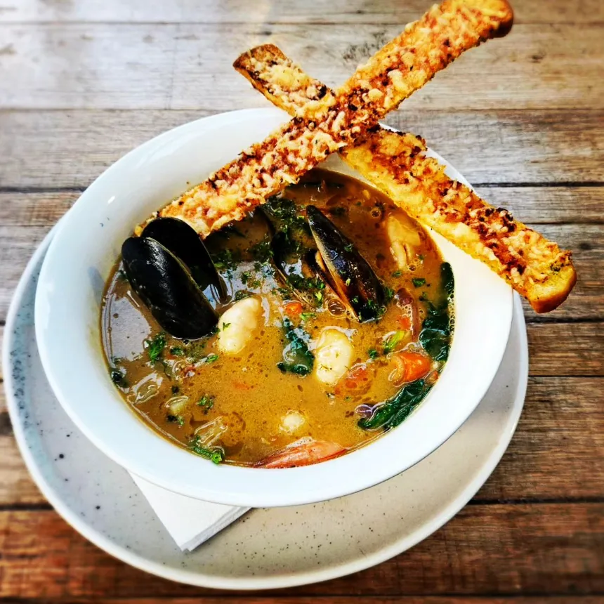 Local Seafood Options in Port Campbell