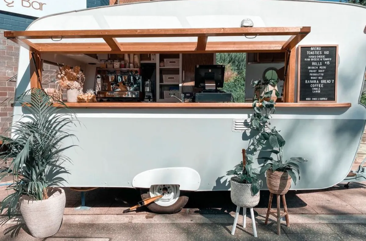 MadCowes Cafe & Foodstore