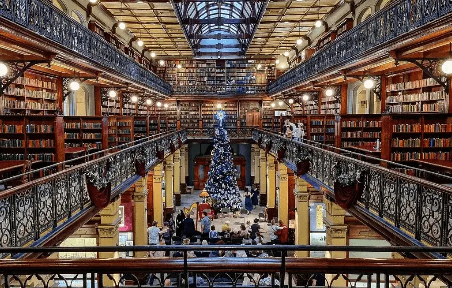 Mortlock Wing