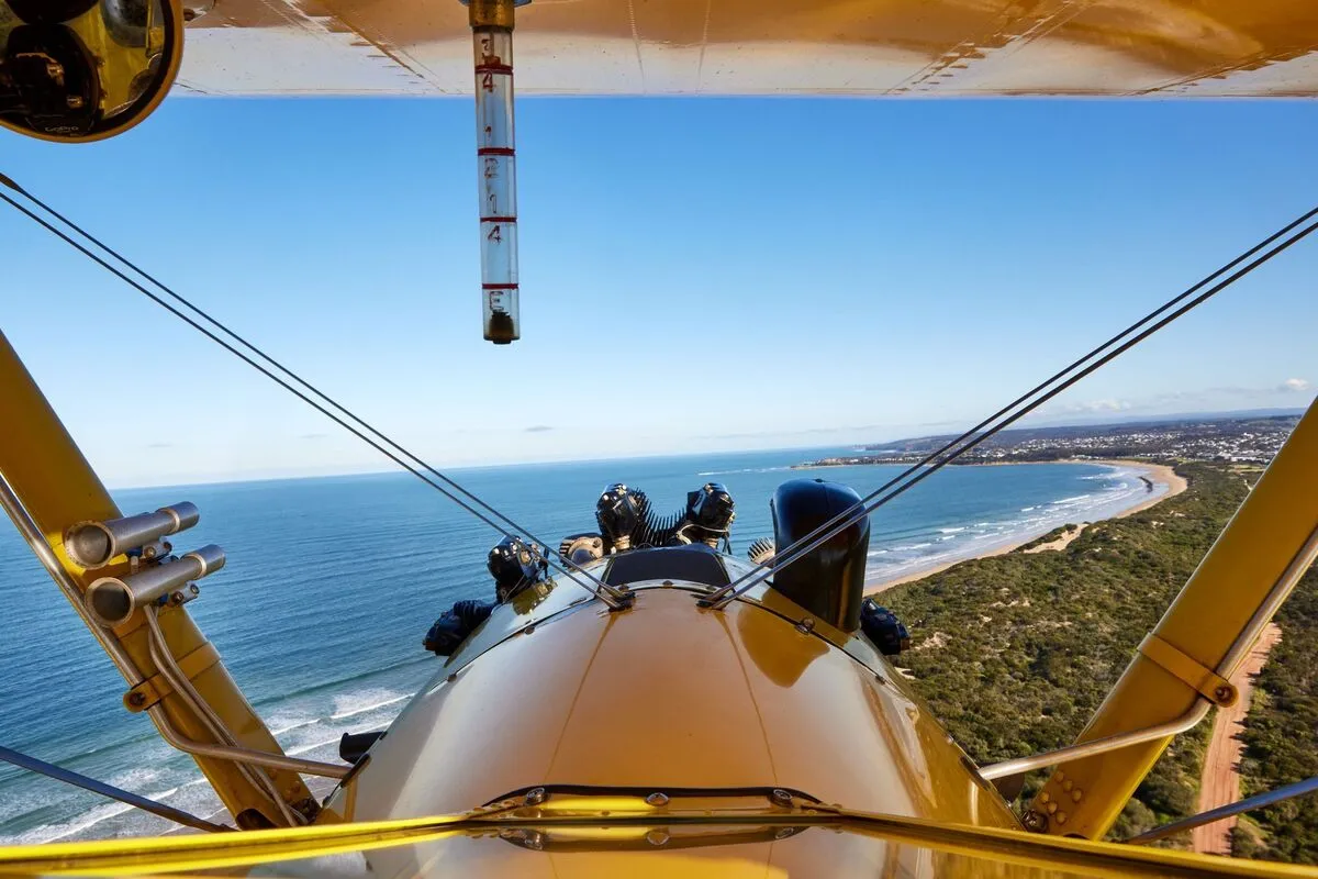 Pilot Expertise and Local Knowledge