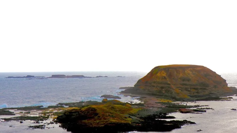 Pyramid Rock View