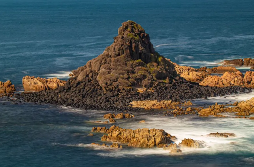 Pyramid Rock