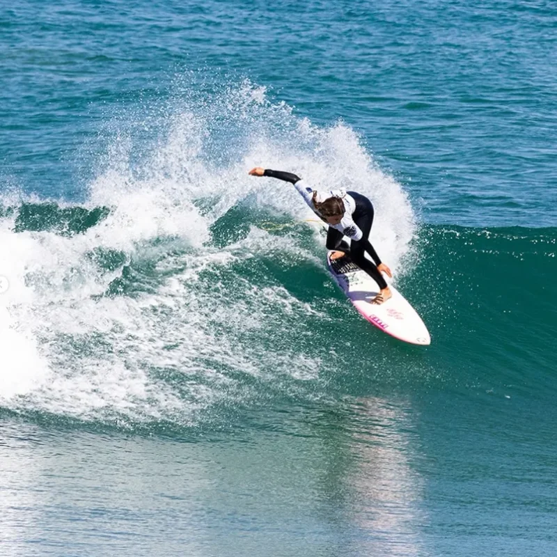 Surfing Phillip Island