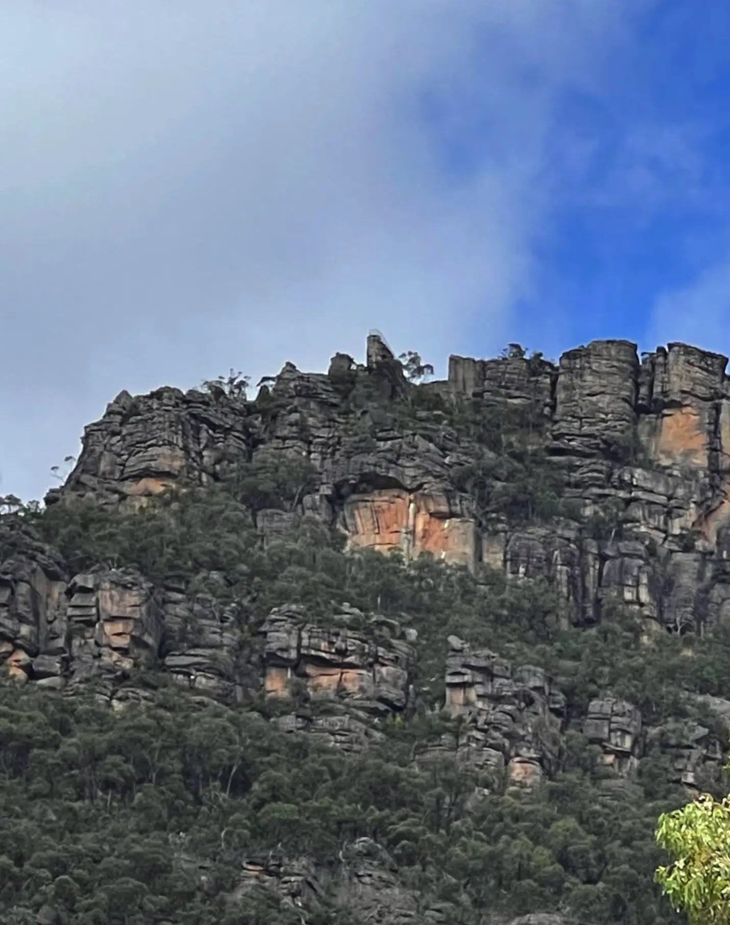 The best time Pinnacle Walk
