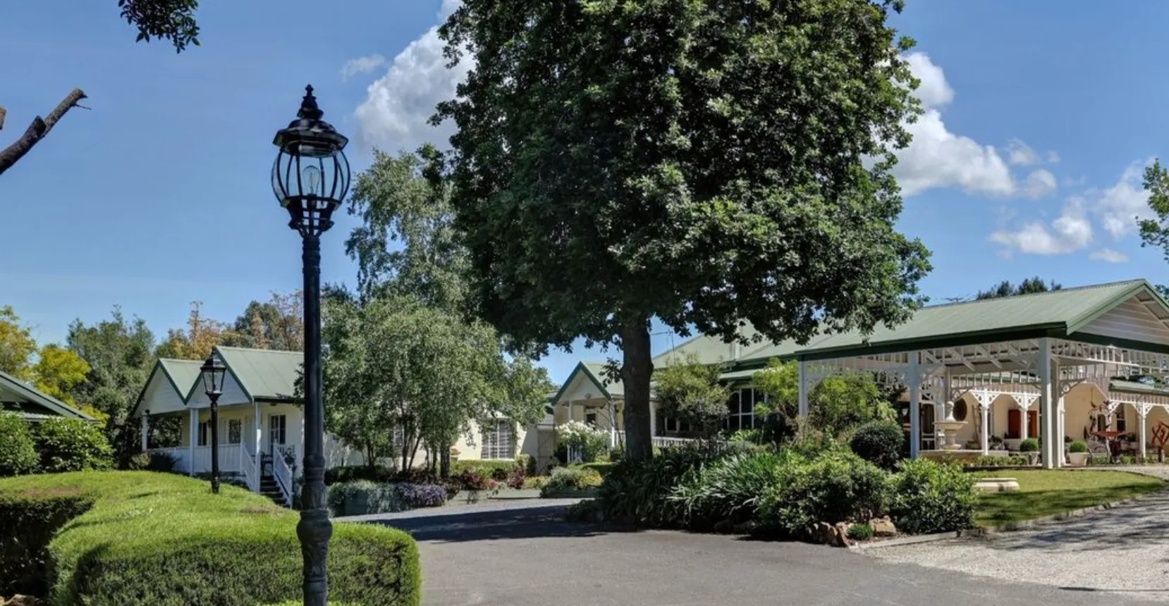 Warburton has accommodation