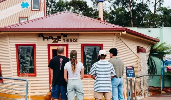 Maze'N Things Theme Park