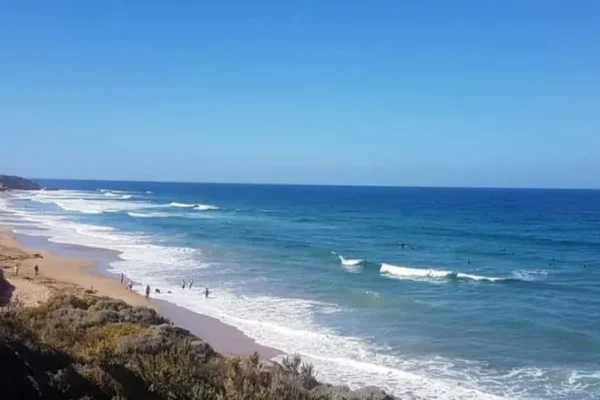 Relax at Eastern Beach Geelong