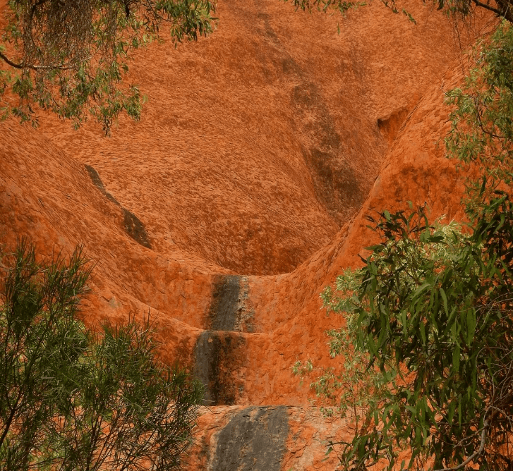 road trip to uluru from melbourne