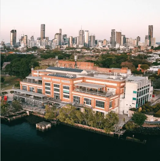 things to do near brisbane