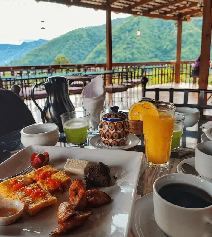 things to see port douglas